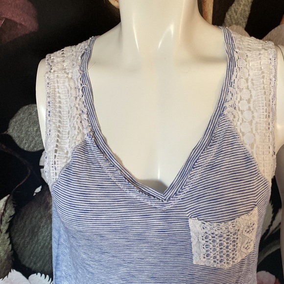 Striped Tank - Picture 3 of 4